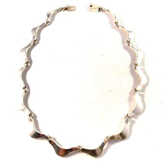 Taxco Mexico Vintage Sterling Silver Chunky Necklace.