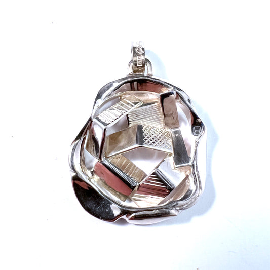 Claes E Giertta, Stockholm 1981. Vintage Sterling Silver Modernist Pendant. Signed.