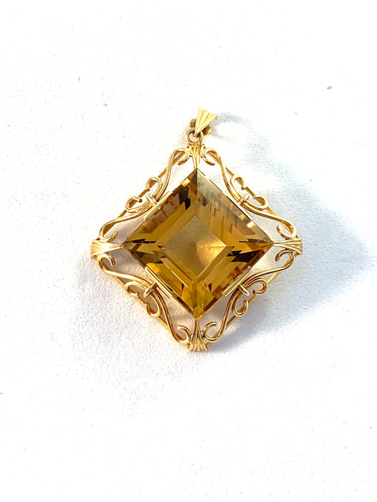 Stigbert for Heribert Engelbert, Stockholm 1947. Mid Century 18k Gold Citrine Pendant.