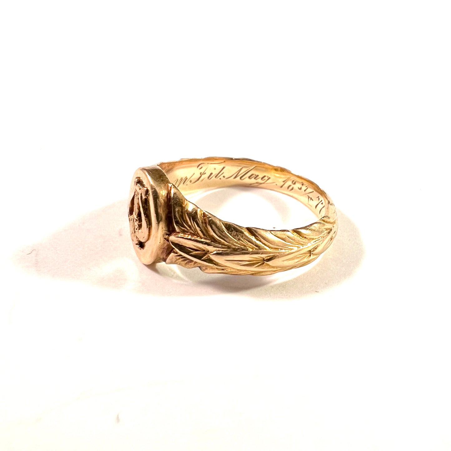 Roland Mellin, Finland year 1860. Antique Victorian 18k Gold Ring.