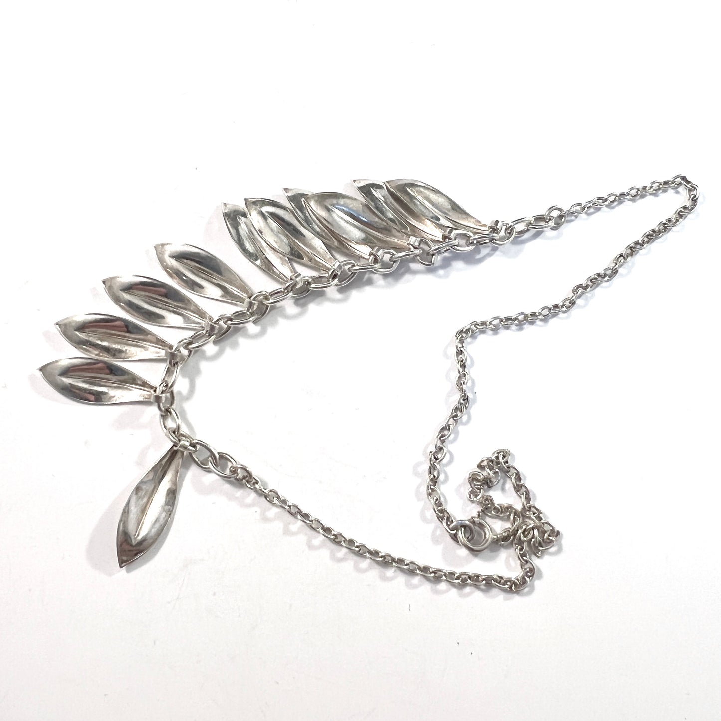 Sweden, Vintage c 1950s. Solid Silver Necklace.