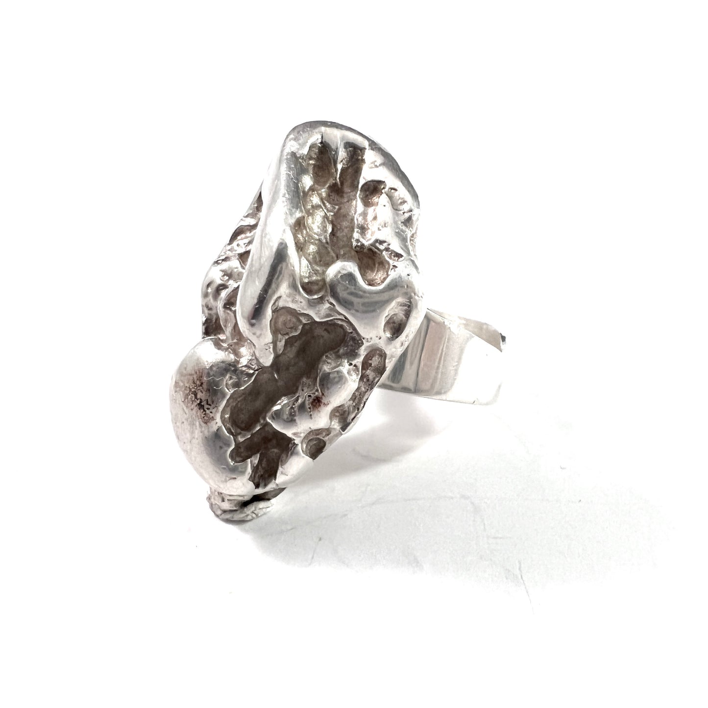 Denmark 1960-70s. Chunky 24.7gram Modernist Brutalist Silver Ring. Makers' Mark.