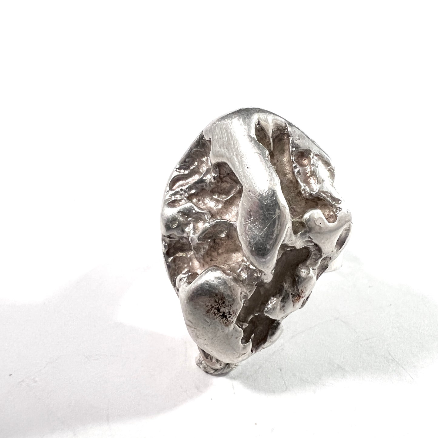 Denmark 1960-70s. Chunky 24.7gram Modernist Brutalist Silver Ring. Makers' Mark.