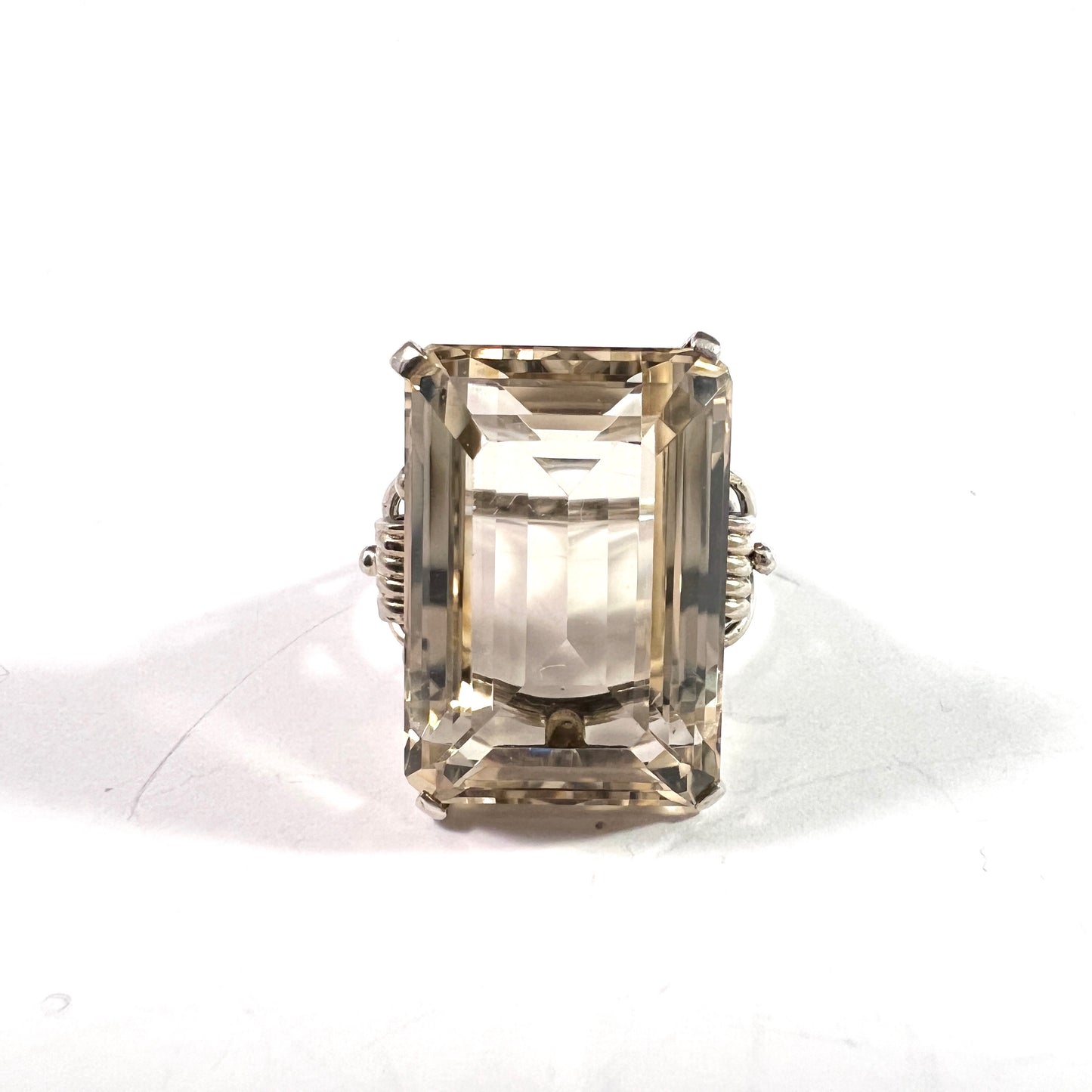 Vintage c 1940s. Sterling Silver Large Quartz Cocktail Ring.