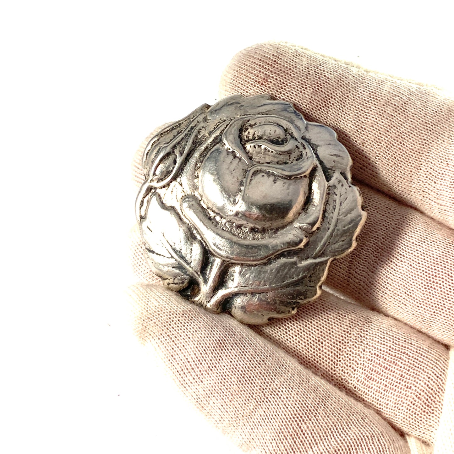 Bernhard Hertz, Copenhagen 1918. Antique Solid Silver Rose Flower Brooch.