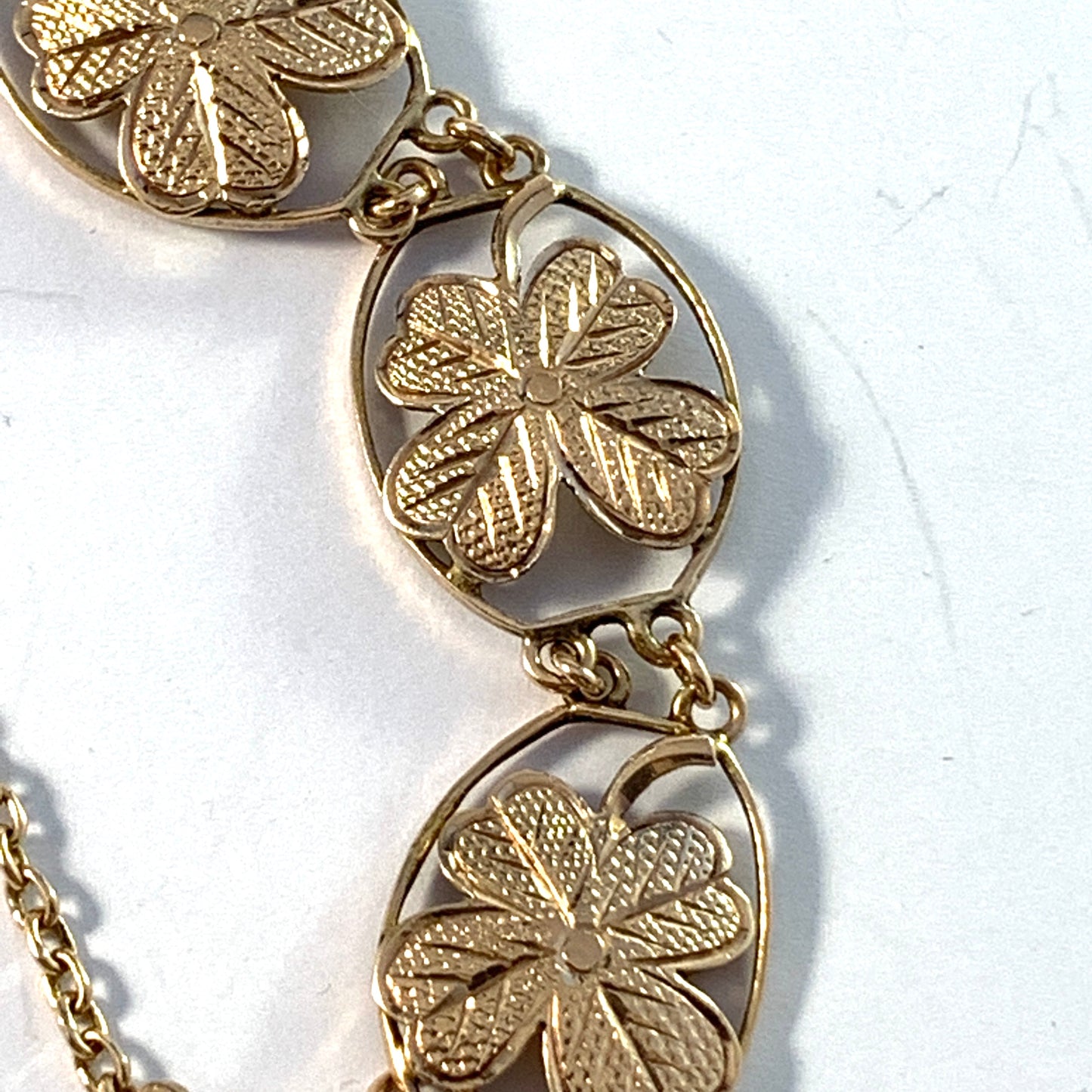 Victorian 18k Gold Four Leaf Clover Bracelet Lucky Bracelet.