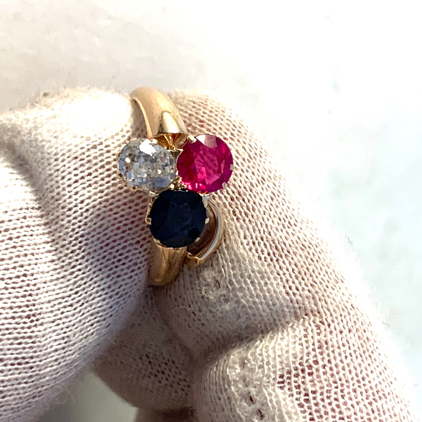 Sweden 1956 Mid Century 14k Gold 0.5ct Diamond Synthetic Ruby and Sapphire Ring.