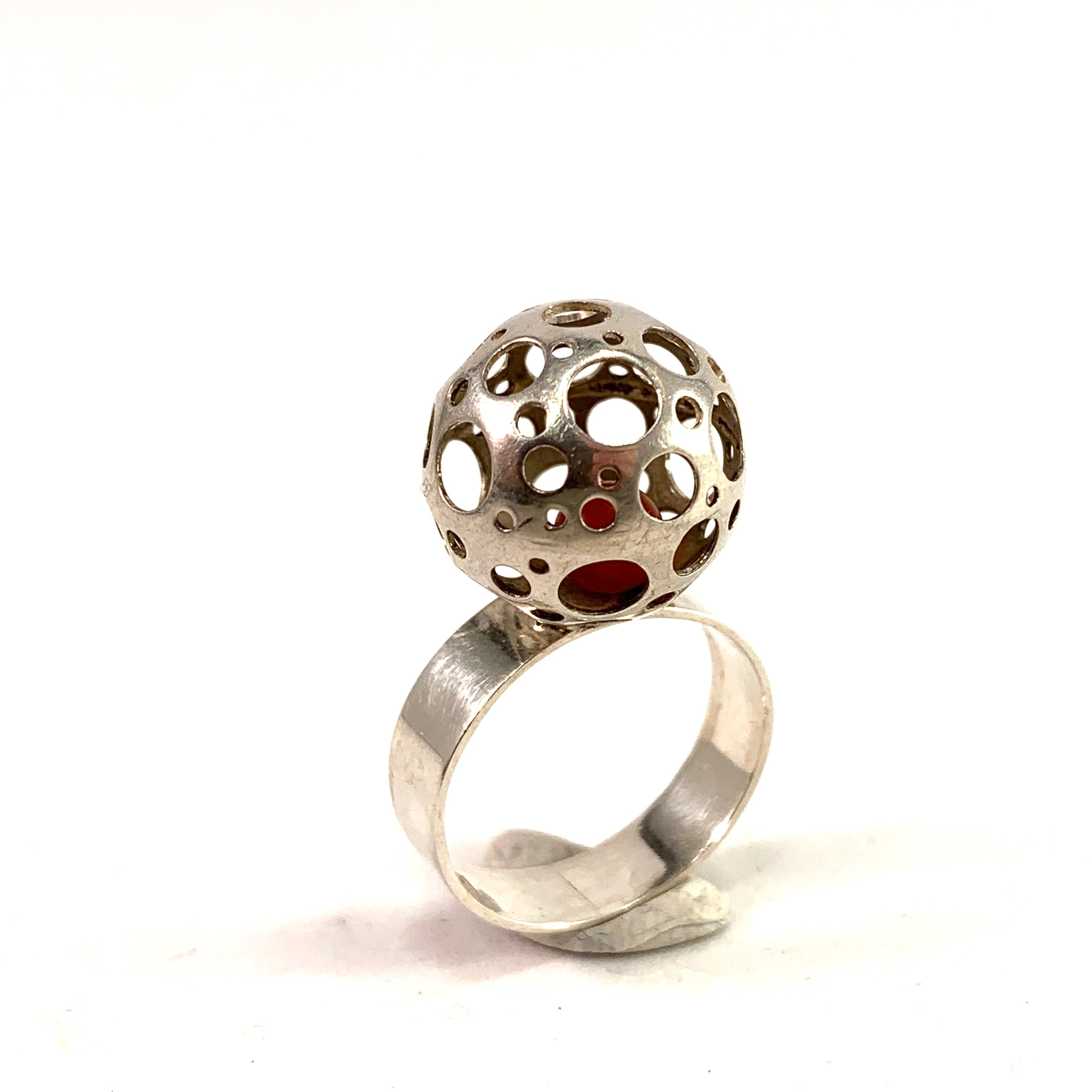 Liisa Vitali for N Westerback, Finland year 1973 Sterling Silver Trapped Carnelian Sphere Ring.