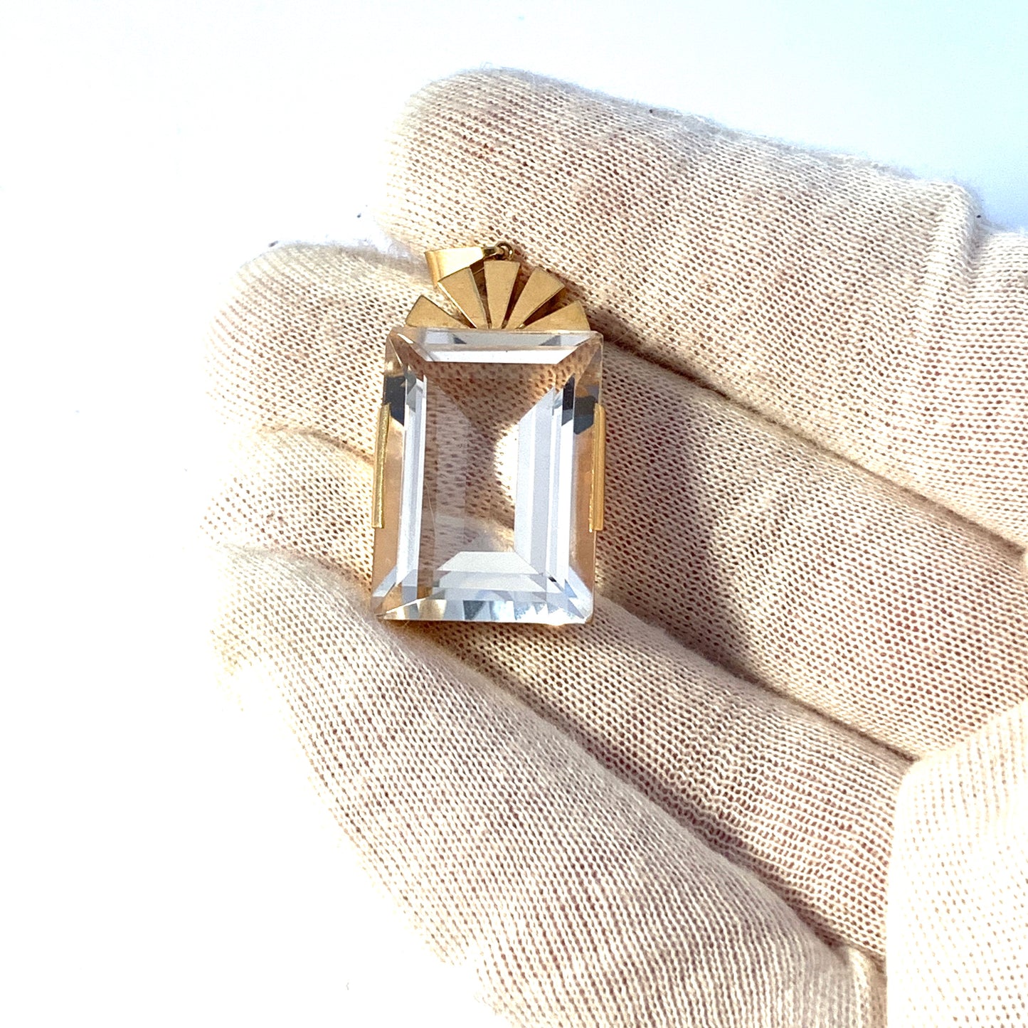 Atelje Stigbert, Sweden 1946. Vintage 18k Gold Rock Crystal Pendant. Signed.