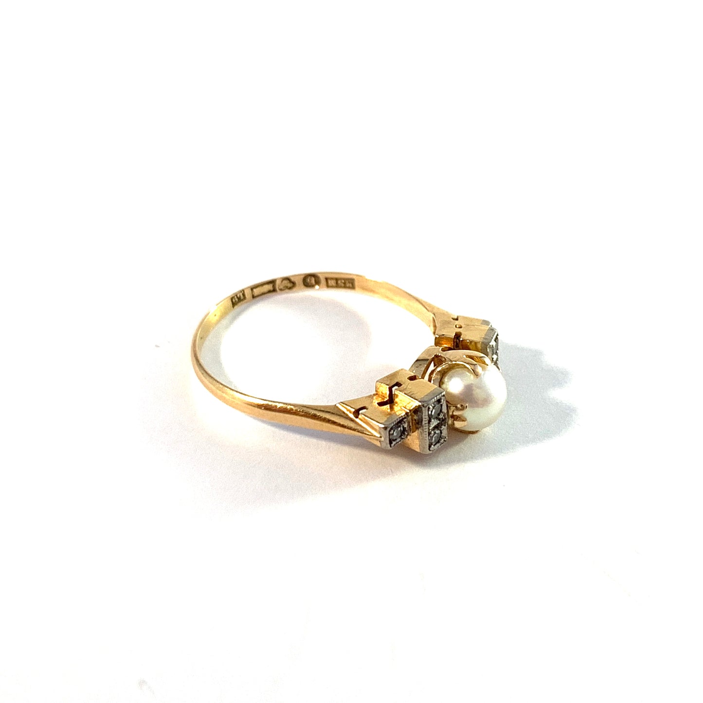 Svedbom, Sweden 1961. Vintage 18k Gold Diamond Cultured Pearl Ring.